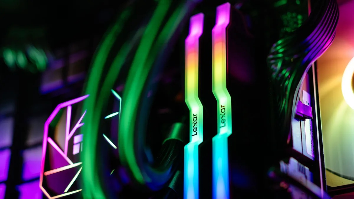 700 Dollar 1080P